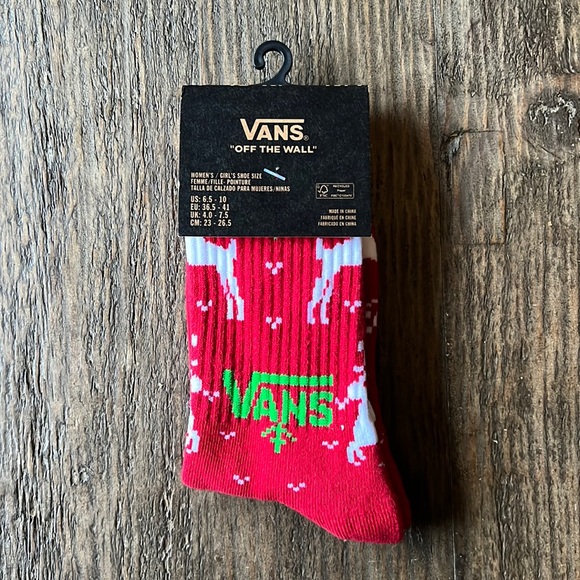 Vans Accessories - Vans Christmas crew sock-Women’s 6.5-10. Red & white w/green logo. NWT